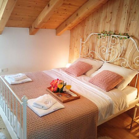 Apartment Cernesa Ražanac Eksteriør bilde