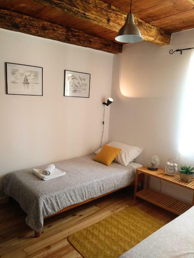 Apartment Cernesa Ražanac Eksteriør bilde